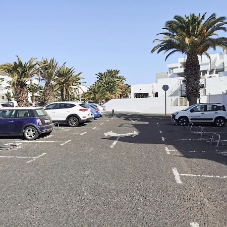 Calypso, Apartamento Completo Con Vistas Al Mar Y A La Piscina En Costa Teguise Exterior photo
