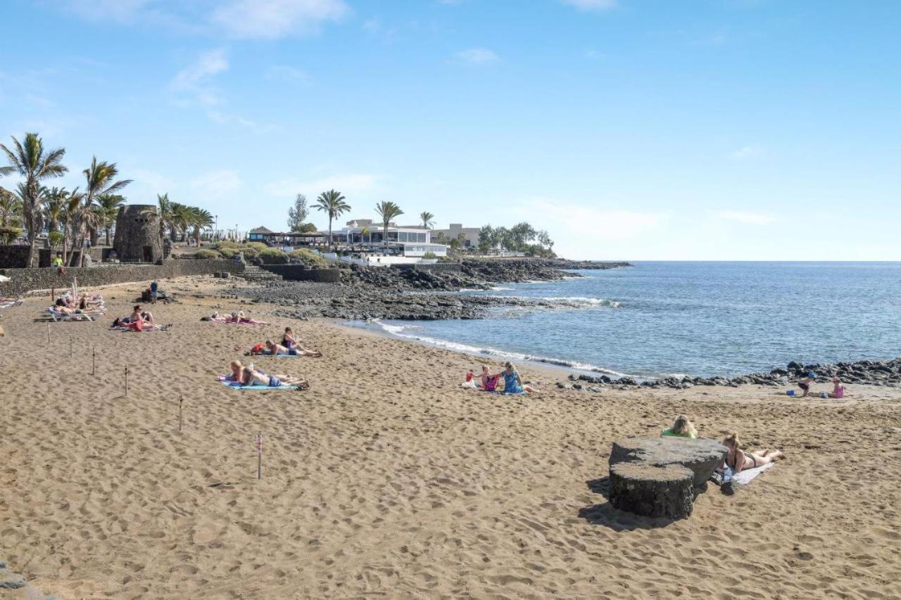 Calypso, Apartamento Completo Con Vistas Al Mar Y A La Piscina En Costa Teguise Exterior photo